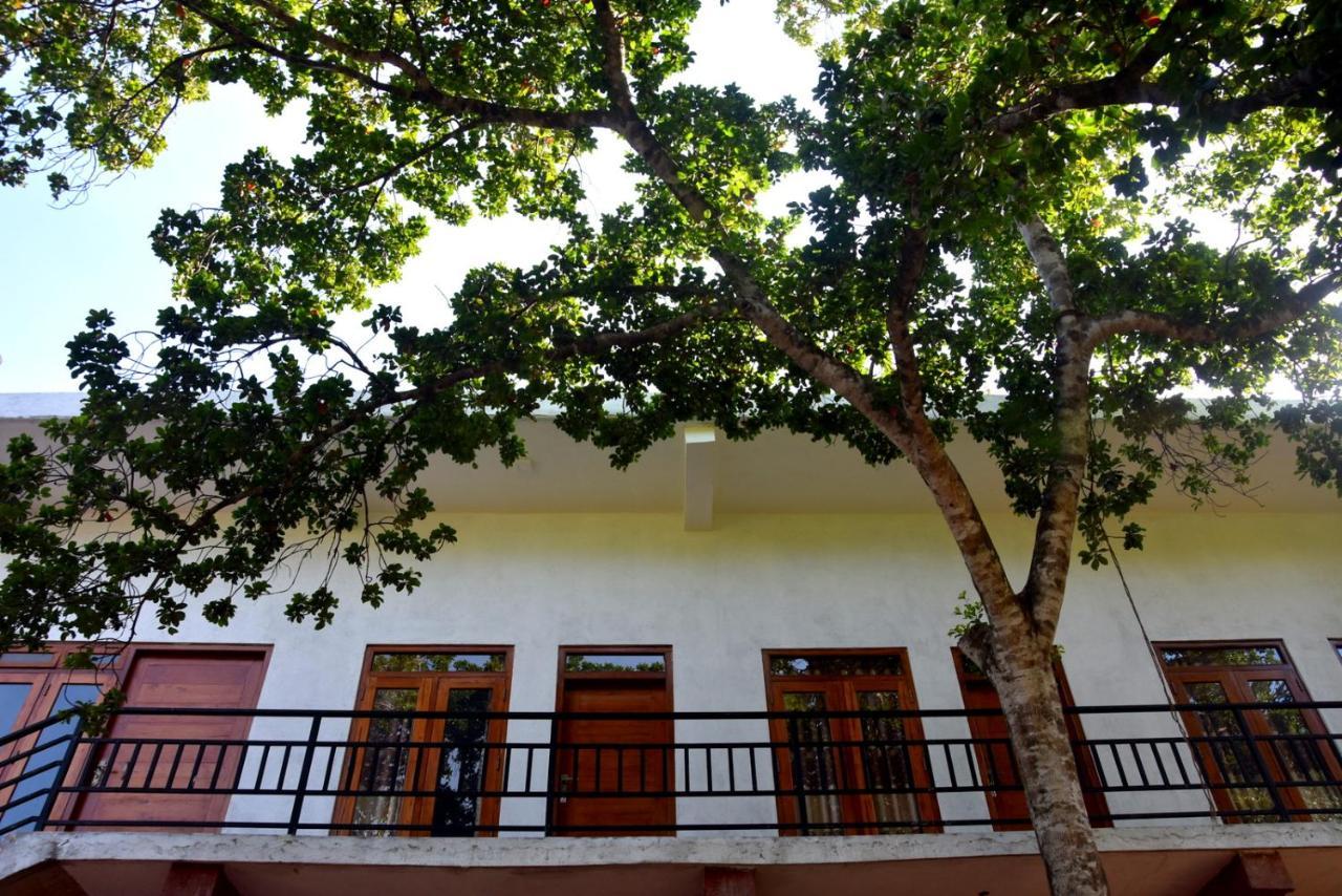 Green Mart Family Rest Anuradhapura Kültér fotó