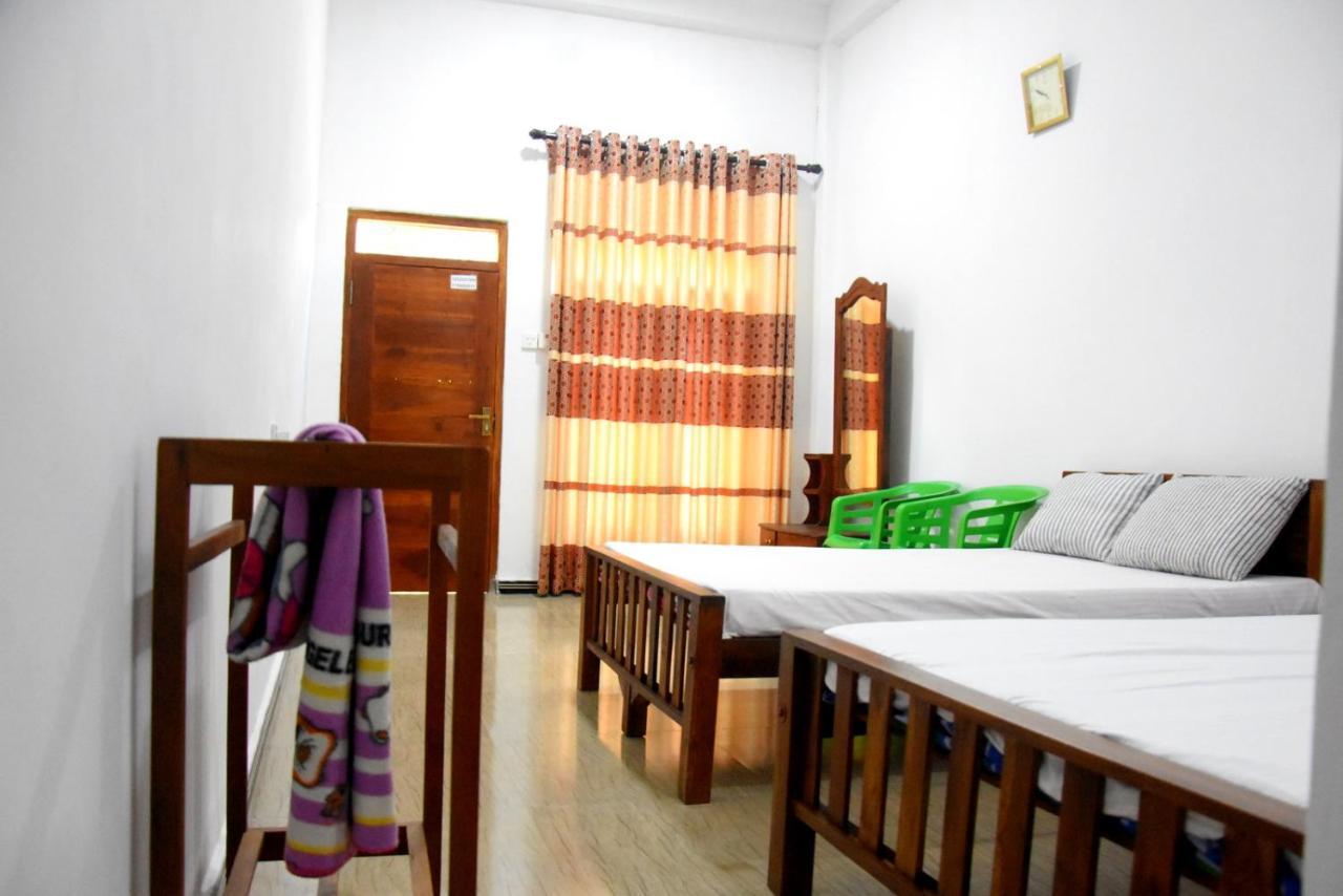 Green Mart Family Rest Anuradhapura Kültér fotó